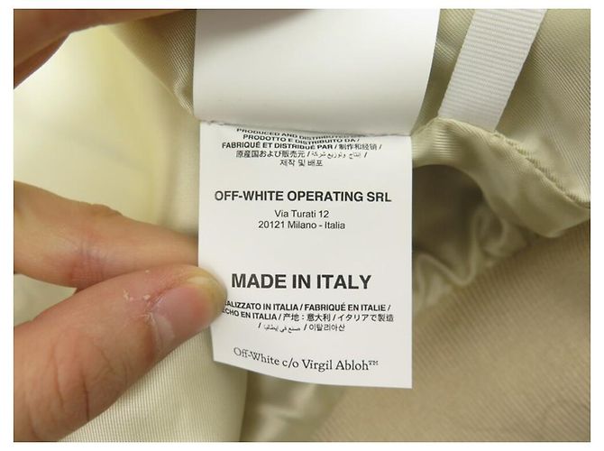 Off White NOVA JAQUETA OFF-WHITE VARSITY AC MILAN EDIÇÃO LIMITADA M 48 Jacket jacket - vista 17