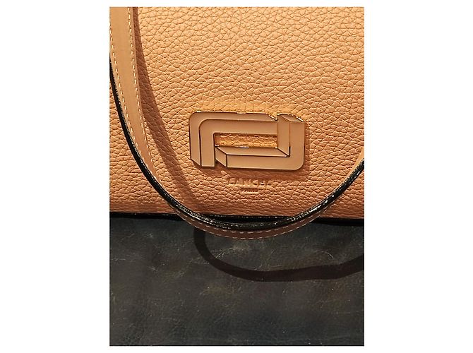 Lancel borsa a tracolla nuova di zecca, valore 1400 euro Rosa - vista 2