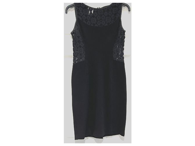 Moschino Cheap And Chic Kleines Schwarzes mit Spitzeneinsätzen - Ansicht 7
