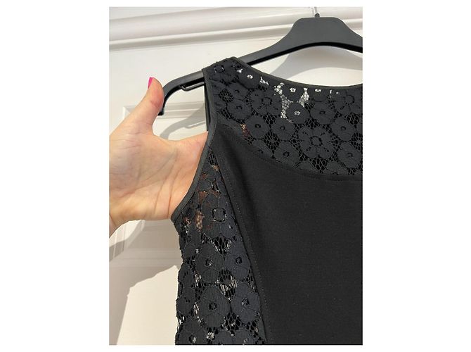 Moschino Cheap And Chic Kleines Schwarzes mit Spitzeneinsätzen - Ansicht 8