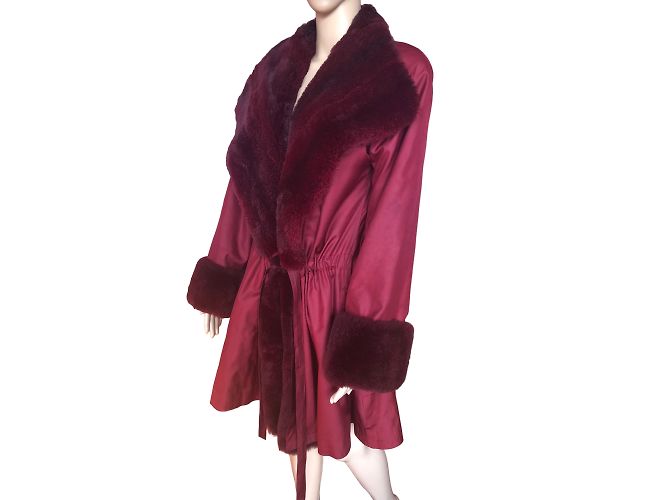 YVES SAINT LAURENT Abrigos T.fr 40 Piel Burdeos - vista 3