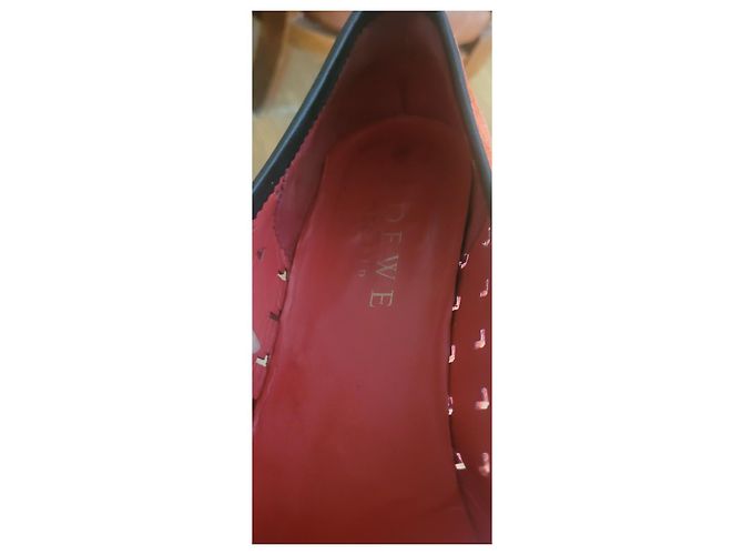 Mocassini Loewe in scamosciato rosso traforati - vista 8
