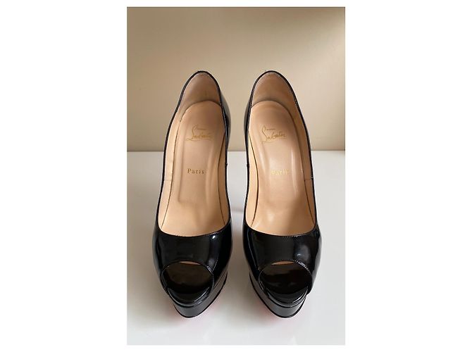 Décolleté Christian Louboutin in vernice nera Nero - vista 8
