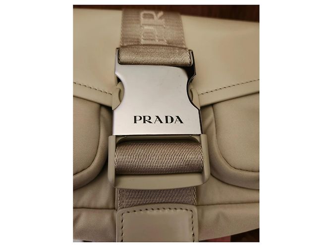 Borsa Prada Pocket in nylon e pelle spazzolata Beige - vista 6