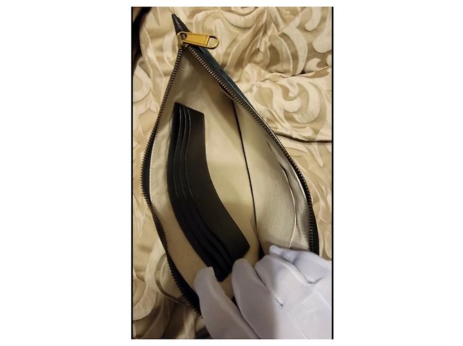 Pochette Marmont Gucci in velluto blu. Gold hardware - vista 7