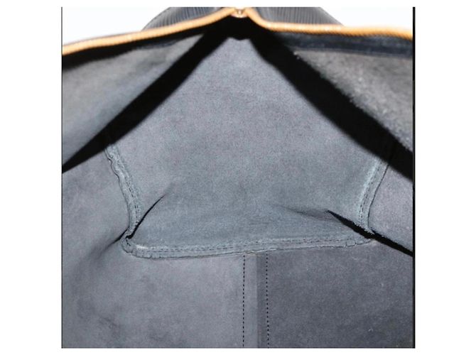 Louis Vuitton Keepall 45 Pelle Epi Nero - vista 18