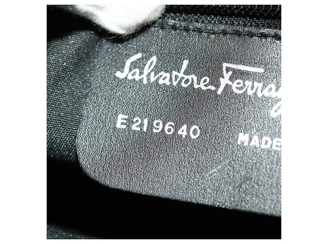 Salvatore Ferragamo Borsa a Mano Pelle Nera Auth cl501 Nero - vista 12