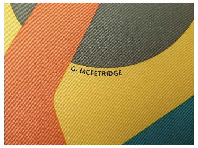 Hermès NUOVA SCIARPA HERMES OMAGGIO A GENE KELLY CARRE 70 H983914S SCIARPA IN SETA SETA Giallo - vista 3