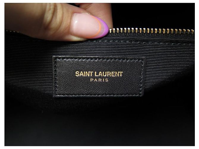 SAINT LAURENT CLASSIC DUFFLE REISEHANDTASCHE 326503 Schwarze Ledertasche - Ansicht 6