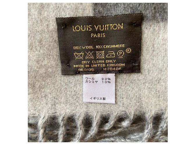 Twist Louis Vuitton Cardiff Grau - Ansicht 3