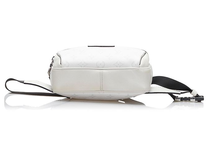 Bumbag Marsupio da esterno Taigarama con monogramma bianco Louis Vuitton - vista 4