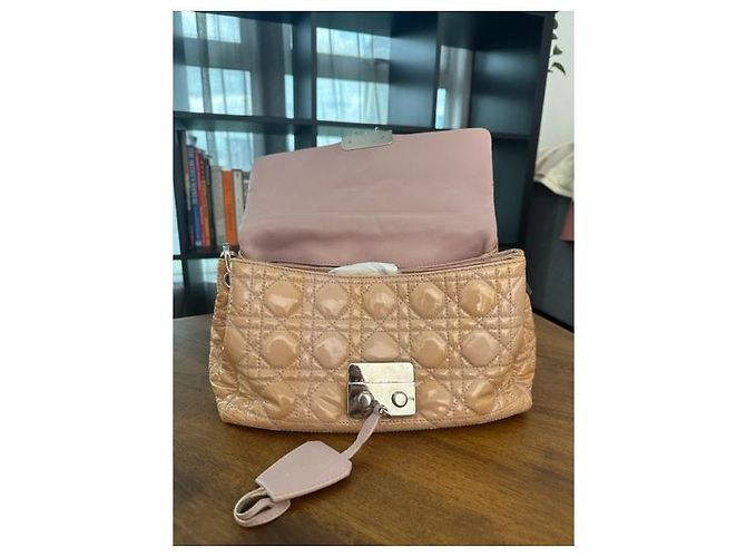 Christian Dior New Lock Chain Beige - view 12