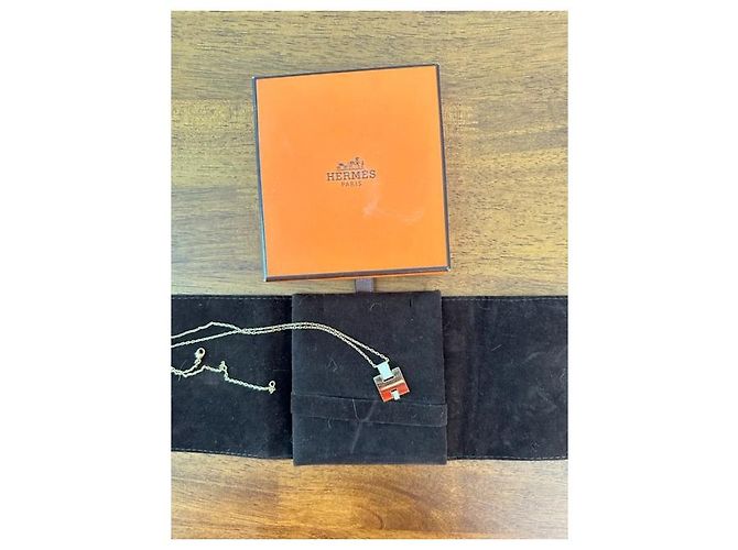 Hermès Collar Hermes Irene Gold hardware - vista 3