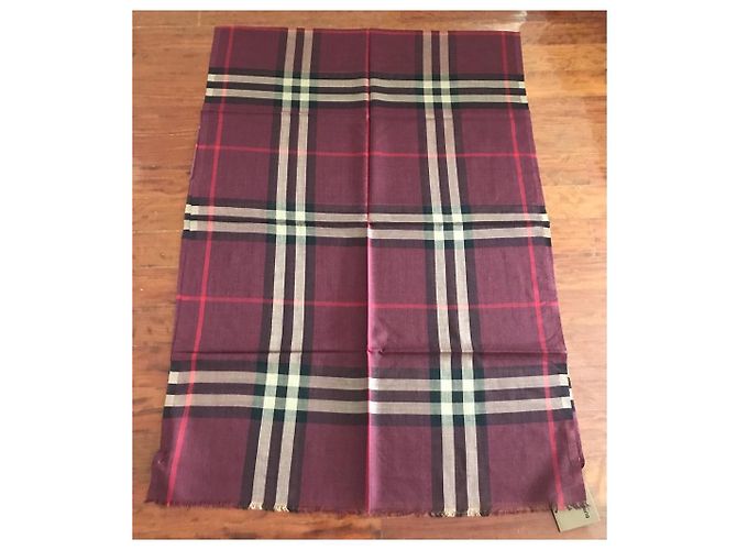 Burberry hat gestohlen - Ansicht 3