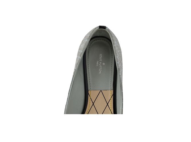 Louis Vuitton Scarpe a punta con paillettes Multicolore - vista 5