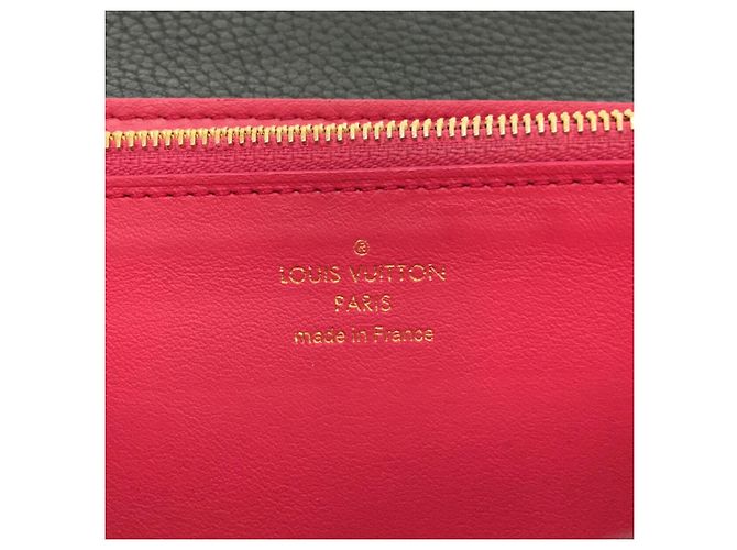 Louis Vuitton Portefeuille capucines Nero - vista 6