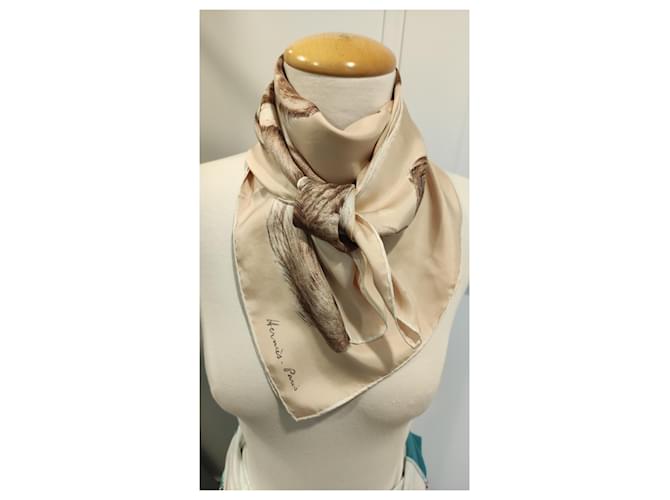 Carré Hermès Chatta Persans Beige - vista 10