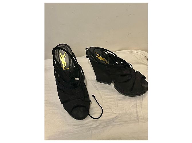 Yves Saint Laurent Tacco a zeppa YSL Tribute in broccato di seta Nero Porpora - vista 2