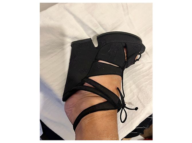 Yves Saint Laurent Tacco a zeppa YSL Tribute in broccato di seta Nero Porpora - vista 8