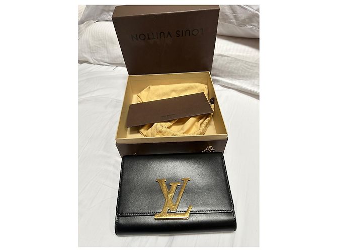 Louis Vuitton Louise MM Pelle Verniciata Nera Nero - vista 9