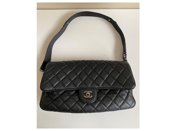 Borsa Chanel Classic Flap Nera in Pelle Nero - vista 2