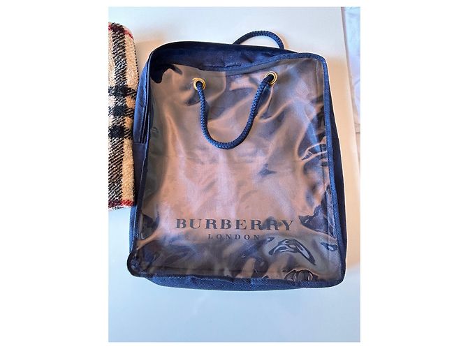 Drap éponge Burberry Check en coton noir beige - vue 12