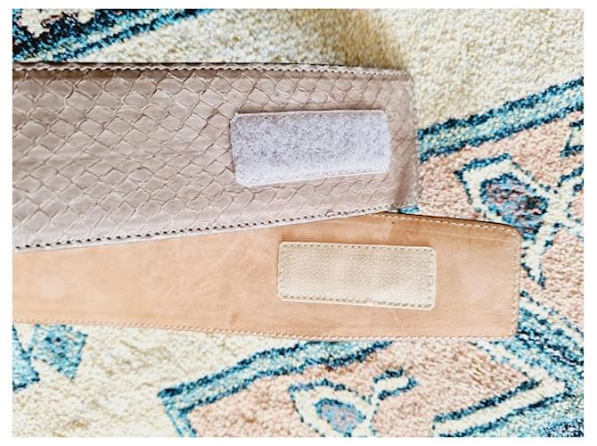 Cinto Loewe Python Taupe 85 cm - vista 7