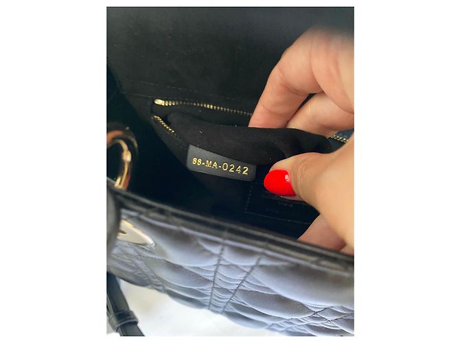 Borsa Lady Dior Dior in pelle d'agnello nera Nero - vista 9