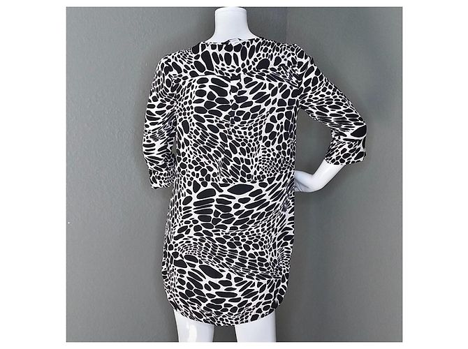 Diane Von Furstenberg DvF Agness Vestido de crepé grueso estampado Negro Blanco - vista 3