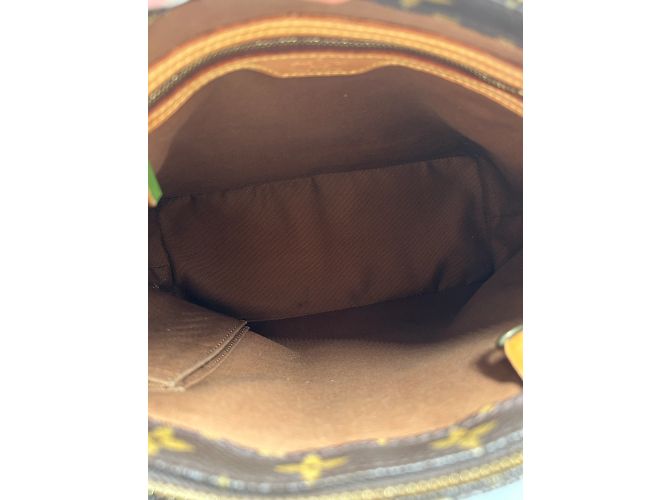 Louis Vuitton Cabas Mezzo in tela rivestita con monogramma Marrone - vista 13