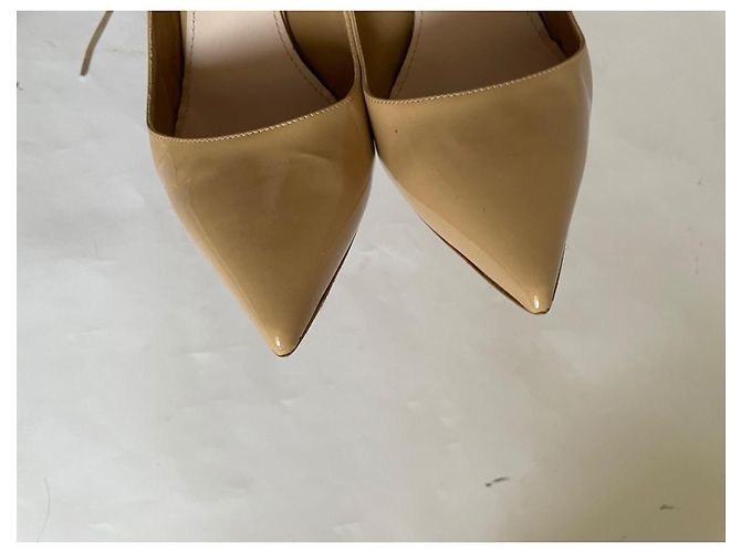 Décolleté Miu Miu in vernice beige 41 - vista 9