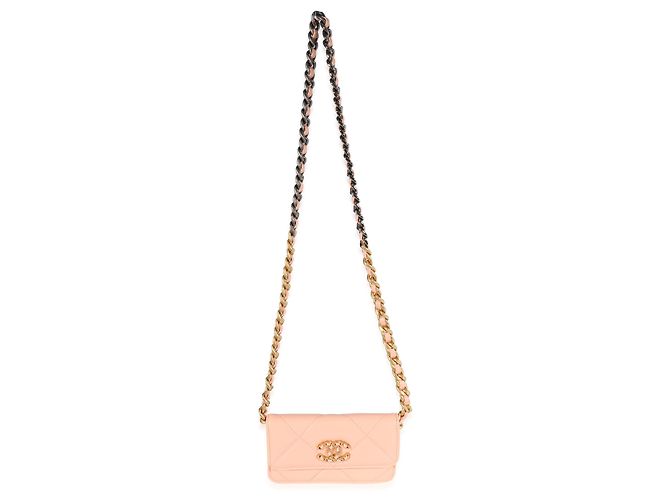 Chanel Hellorange gestepptes Lammleder Chanel 19 Mini-Geldbörse mit Kette - Ansicht 5