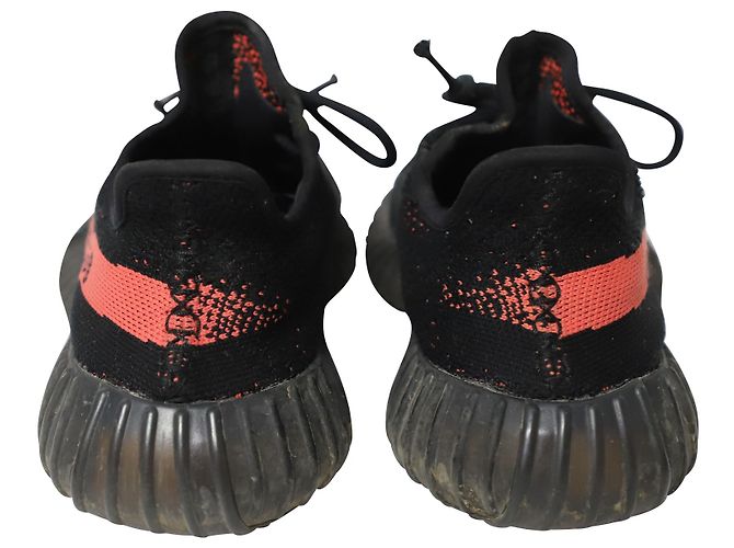 Yeezy ADIDAS YEZY BOOST 350 V2 in Microfibra Primeknit Rossa Nero - vista 4