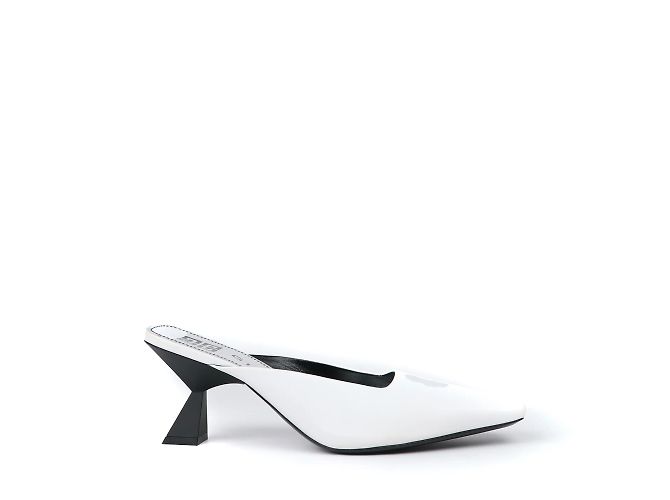 GIVENCHY - Lookbook Absatzmules (Größe 37,5) Weiß - Ansicht 4