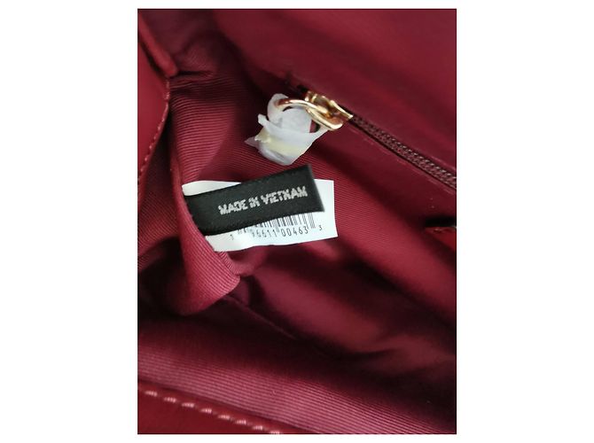 Borsa Marc Jacobs Pillow in pelle bordeaux con finiture oro Rosso Bordò Gold hardware - vista 14