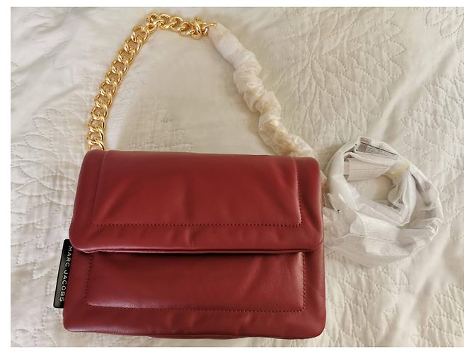 Borsa Marc Jacobs Pillow in pelle bordeaux con finiture oro Rosso Bordò Gold hardware - vista 16