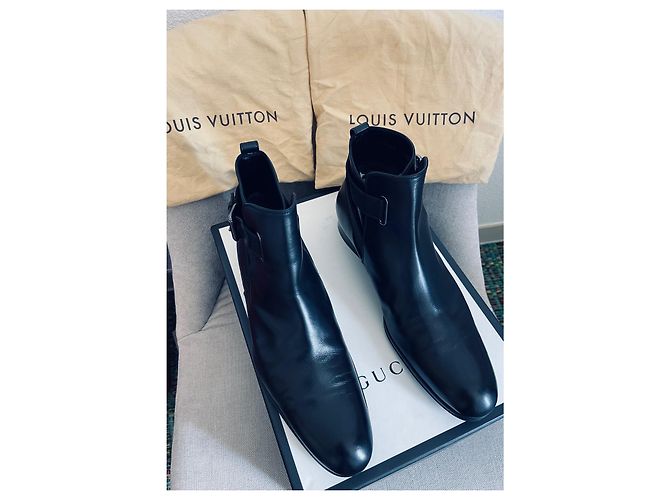 Louis Vuitton Boots Black - view 7
