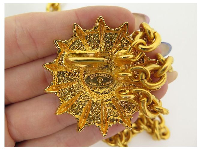 VINTAGE CHANEL GÜRTELKETTE HALSKETTE SONNENMEDAILLON & CC-LOGO METALLGÜRTEL Golden - Ansicht 3
