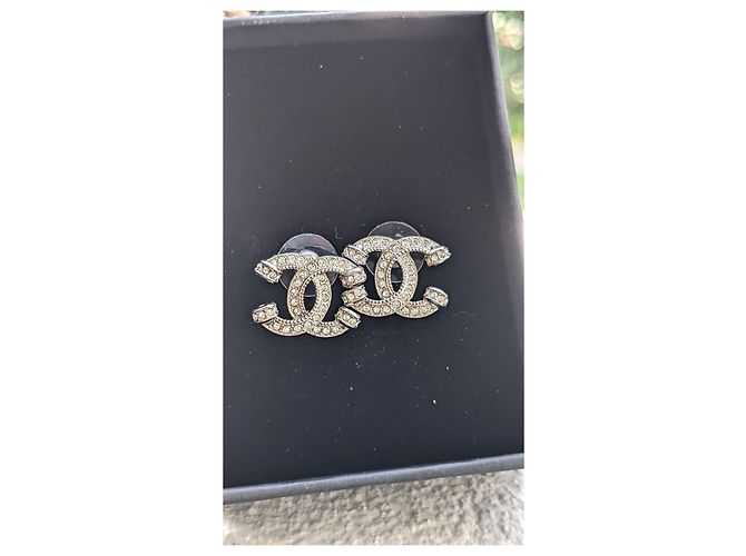 Cambon Orecchini Chanel Comets in oro bianco argentato Argento - vista 4