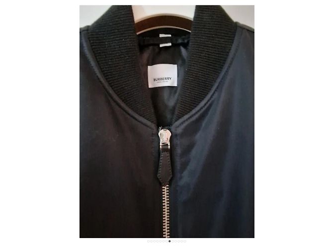 Burberry Bomberjacke Schwarz aus Polyester Größe 40 - Ansicht 8