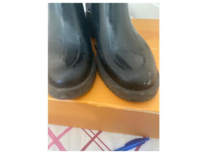 Stivaletti Louis Vuitton in pelle nera Nero - vista 2