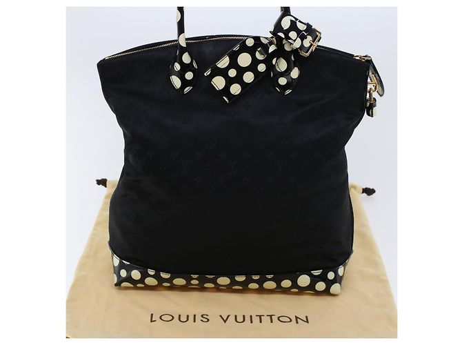 Bolsa LOUIS VUITTON Vernis Dot Infinity Lockit MM Preto M40682 Auth ar9434b Branco - vista 12