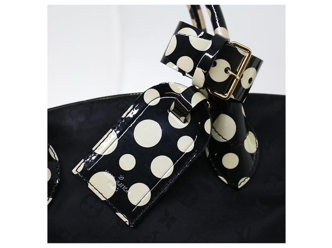 Bolsa LOUIS VUITTON Vernis Dot Infinity Lockit MM Preto M40682 Auth ar9434b Branco - vista 9