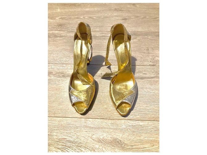 Sandali con tacco oro e argento Casadei D'oro - vista 10