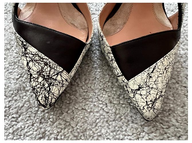 Tacchi Roland Mouret Rabane - serpente d'acqua bianco e nero - vista 10