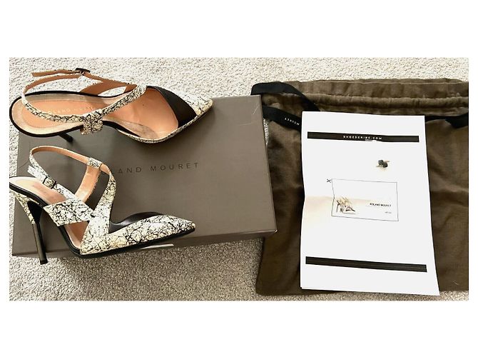 Tacchi Roland Mouret Rabane - serpente d'acqua bianco e nero - vista 5