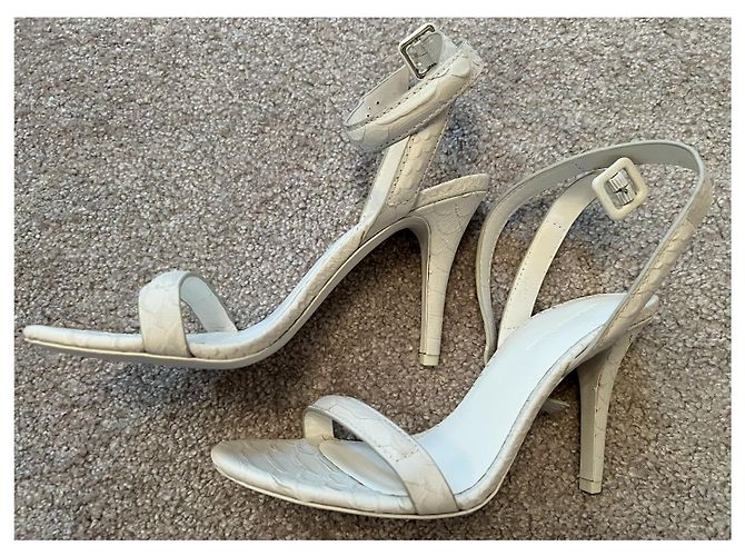 Alexander Wang „Antonia“ Gletscherweiß, Ledersandalen mit Python-Effekt - Ansicht 12