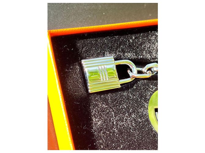 Hermès Breloque Taschenanhänger Silber Silber Hardware - Ansicht 2