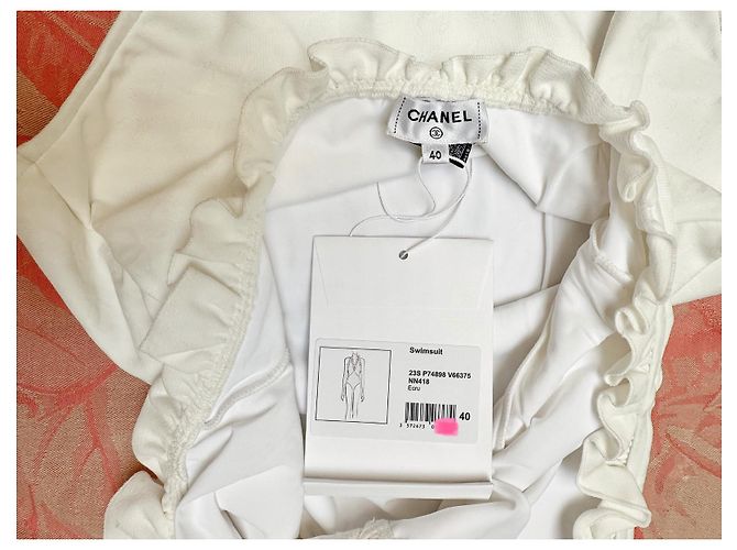 Chanel Neues Badeanzug-CC-Logo Creme - Ansicht 6