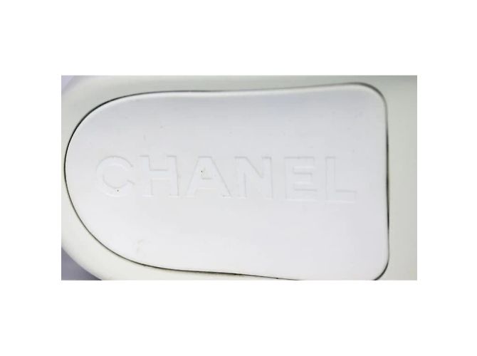 CHANEL  Mules & clogs EU 38 rubber White - view 4